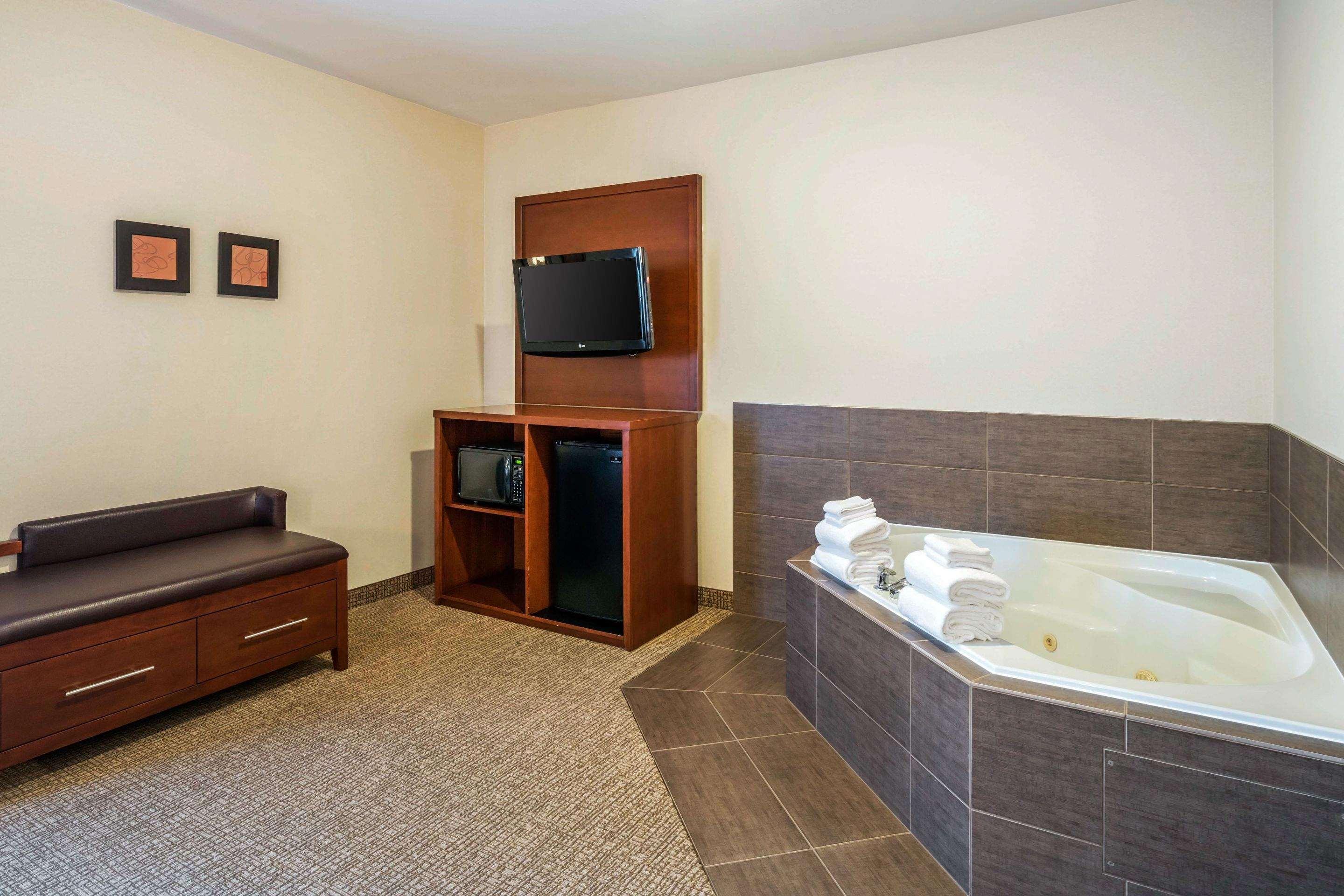 Comfort Suites Якима Экстерьер фото