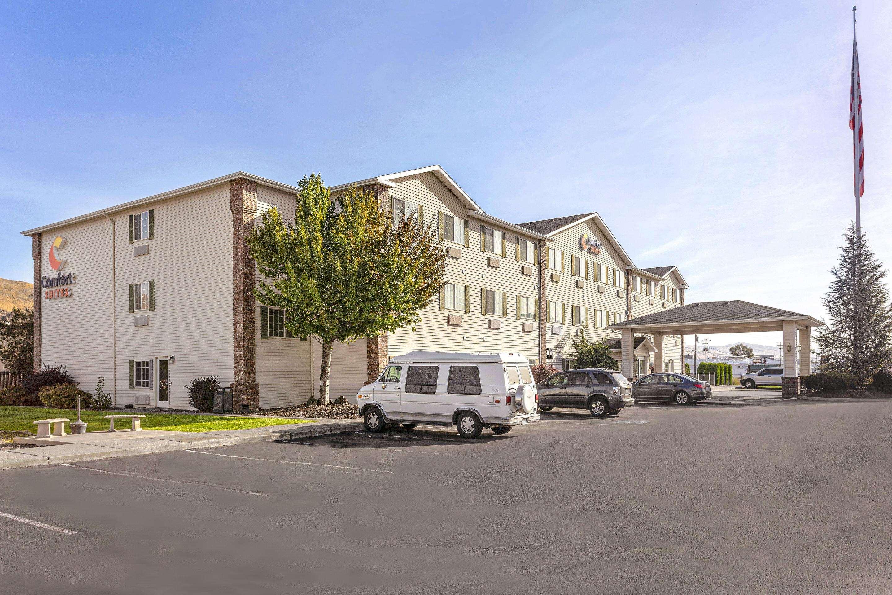 Comfort Suites Якима Экстерьер фото